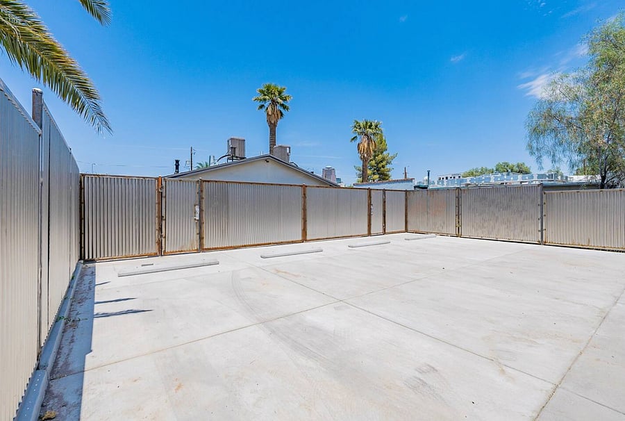 Furnished Finder property 1046384_1 photo 3