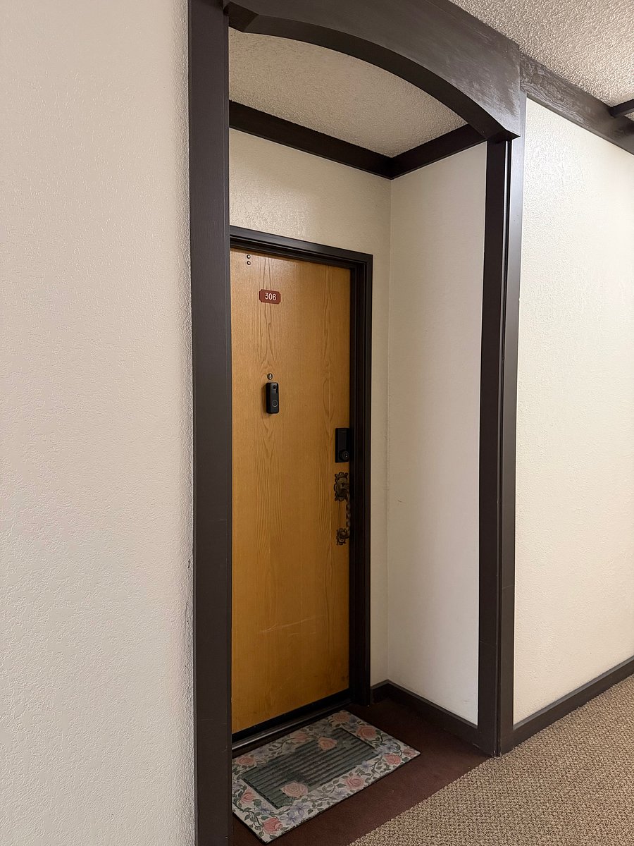 Furnished Finder property 1046392_1 photo 13