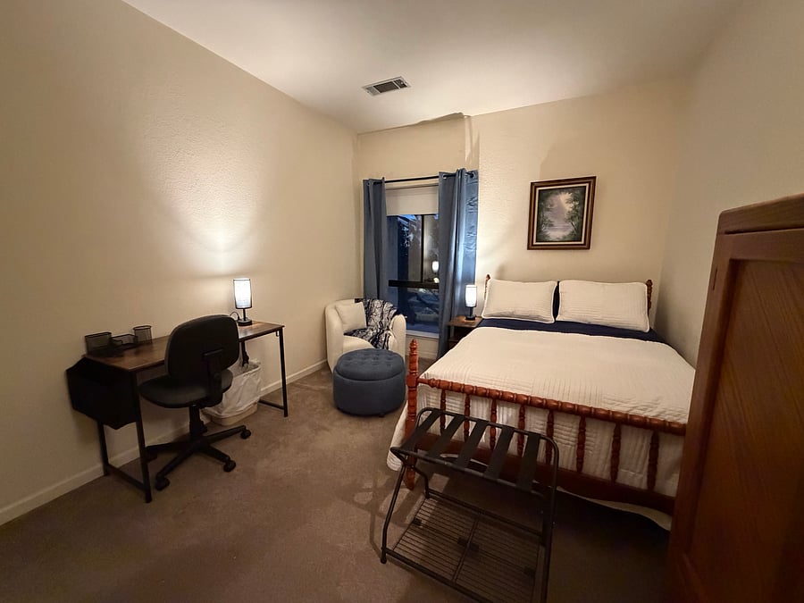 Furnished Finder property 1046392_1 photo 3