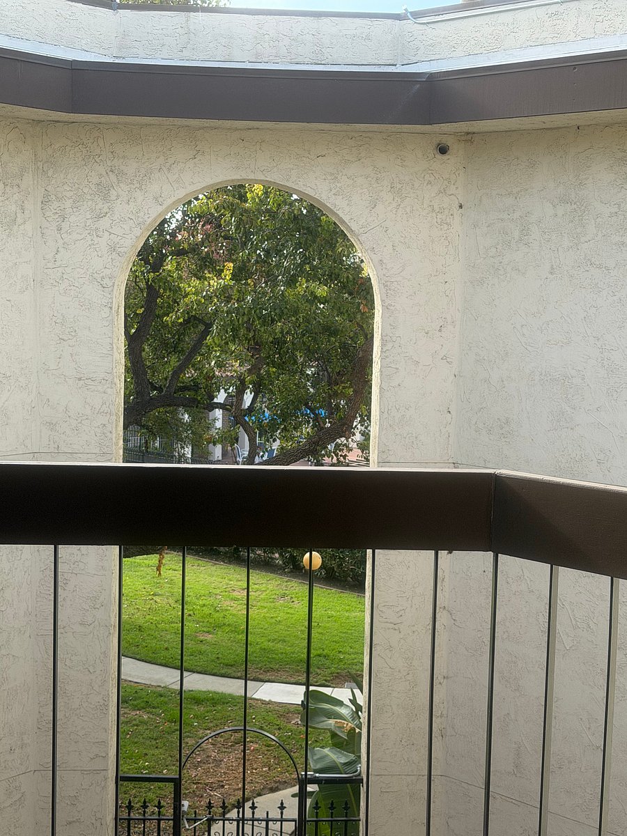 Furnished Finder property 1046392_1 photo 11