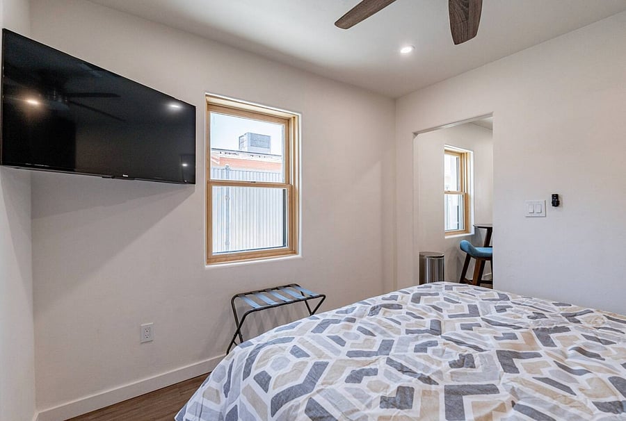 Furnished Finder property 1046393_1 photo 11