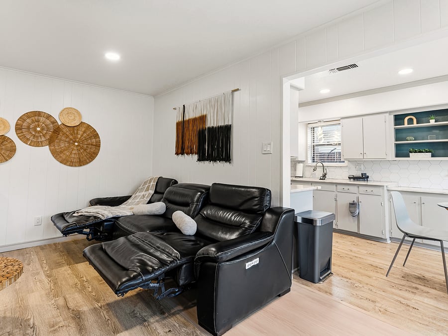 Furnished Finder property 1046396_1 photo 40