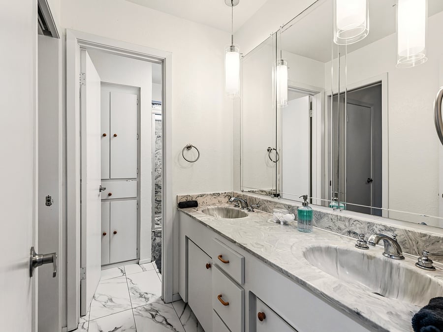 Furnished Finder property 1046396_1 photo 12