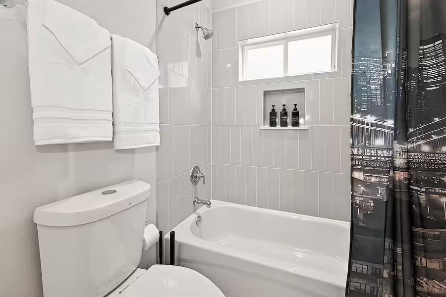 Furnished Finder property 1046398_1 photo 8