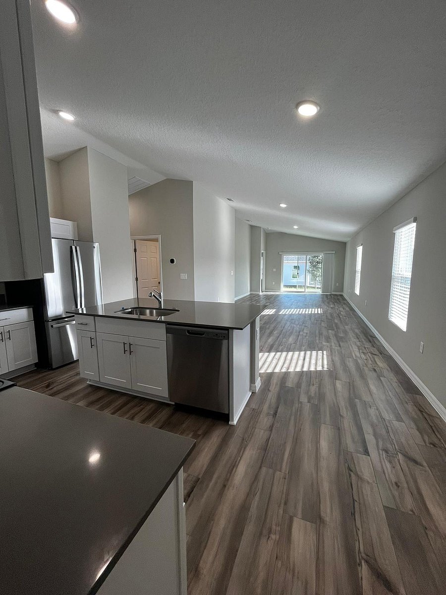 Furnished Finder property 1046413_1 photo 10