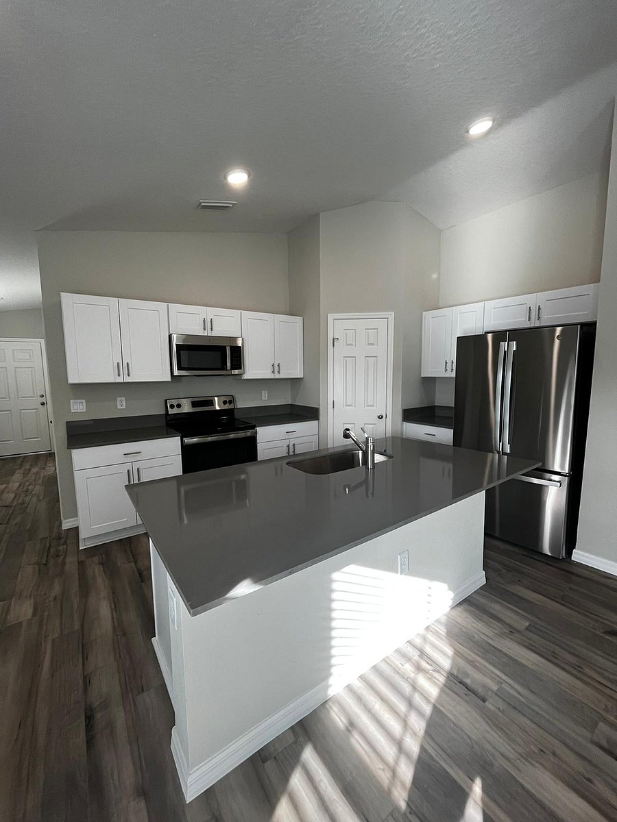 Furnished Finder property 1046413_1 photo 8