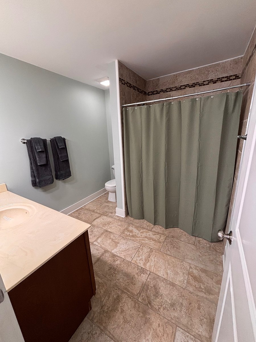 Upstairs bathroom (bedroom #2)