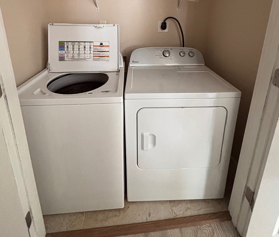 Washer and dryer on main level
