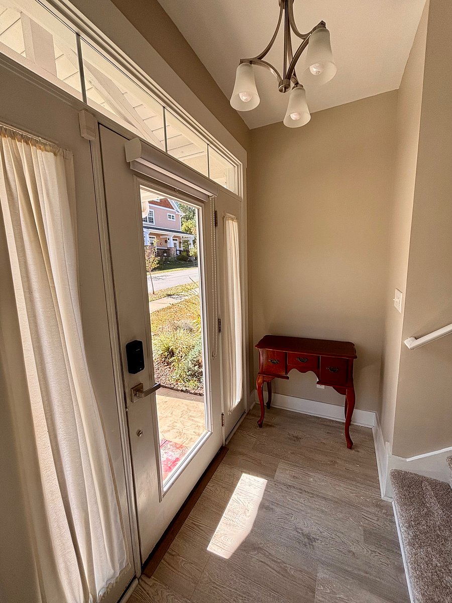 Furnished Finder property 1046416_1 photo 9