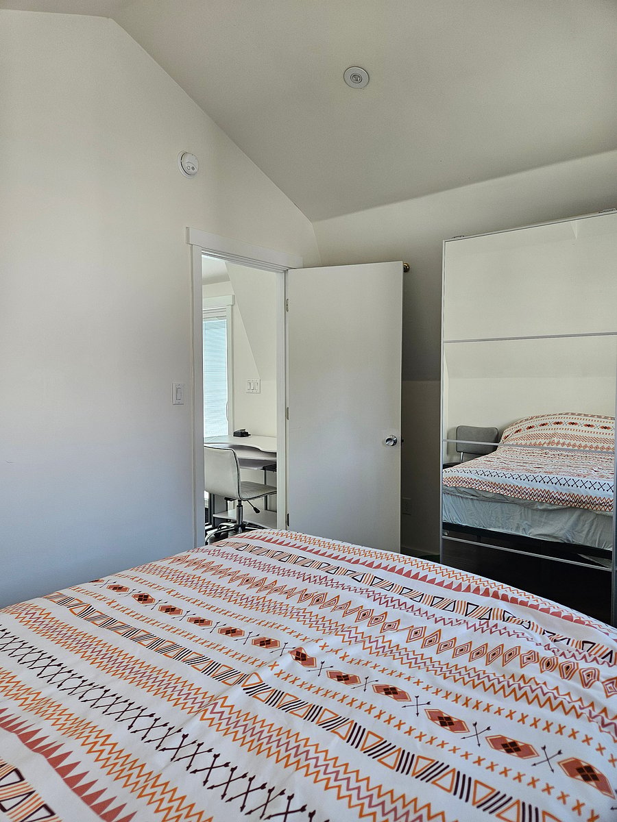 Furnished Finder property 1046420_1 photo 10