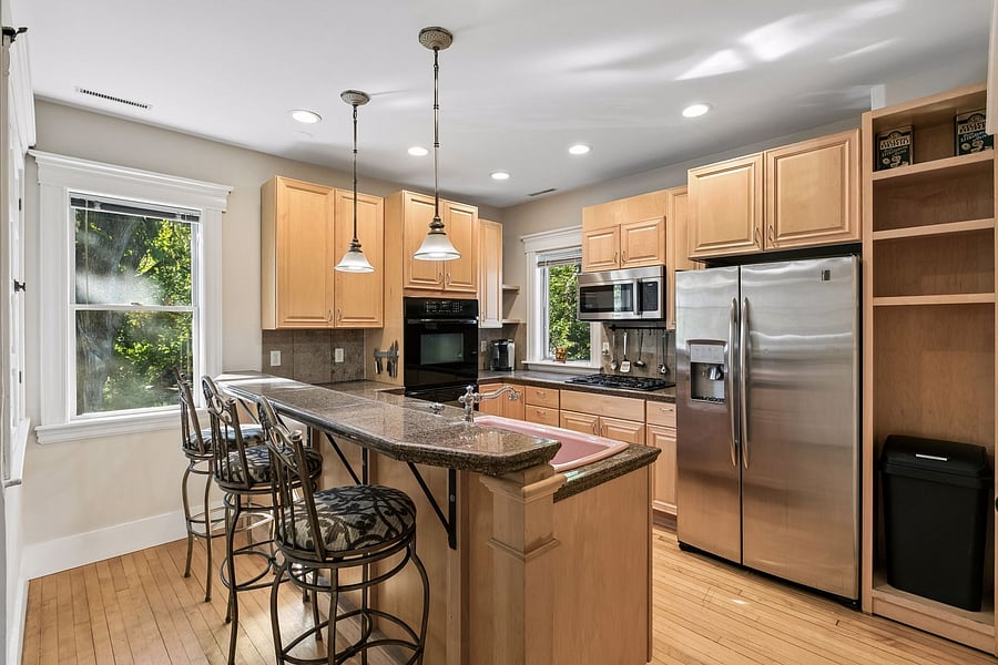 Furnished Finder property 1046428_1 photo 11