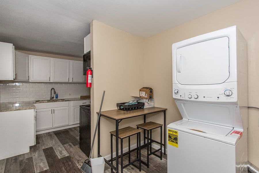 Furnished Finder property 1046437_1 photo 7