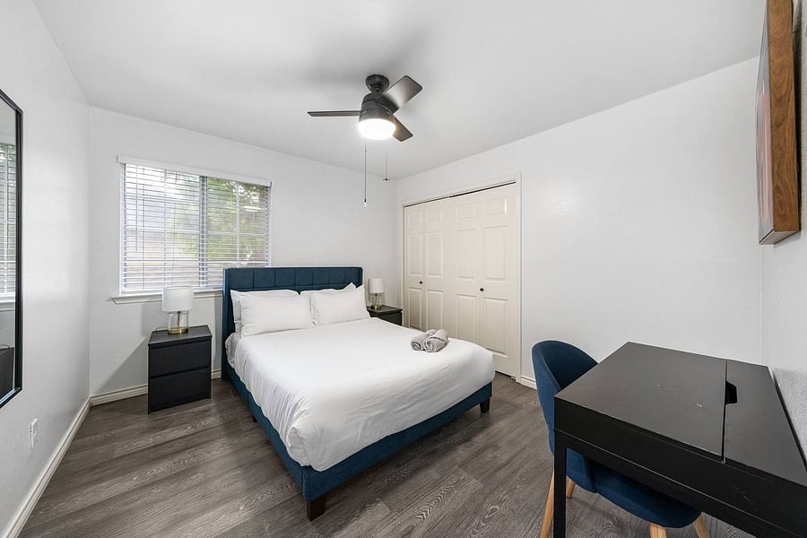 Furnished Finder property 1046439_1 photo 13