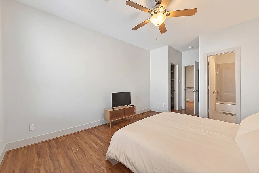 Furnished Finder property 1046440_1 photo 14