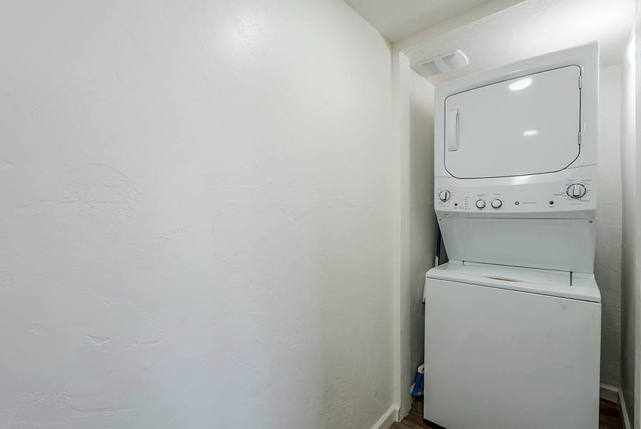 Furnished Finder property 1046442_1 photo 9