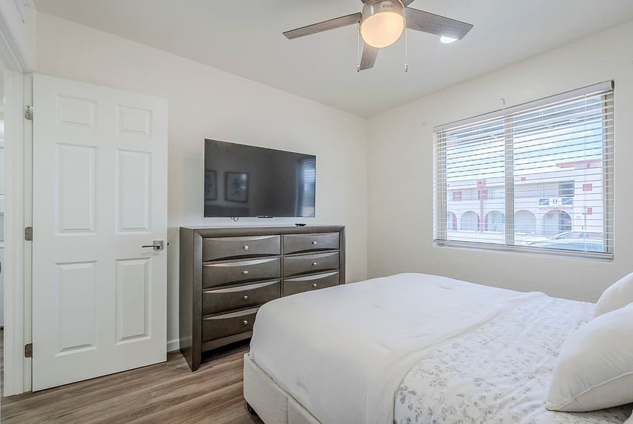 Furnished Finder property 1046442_1 photo 8