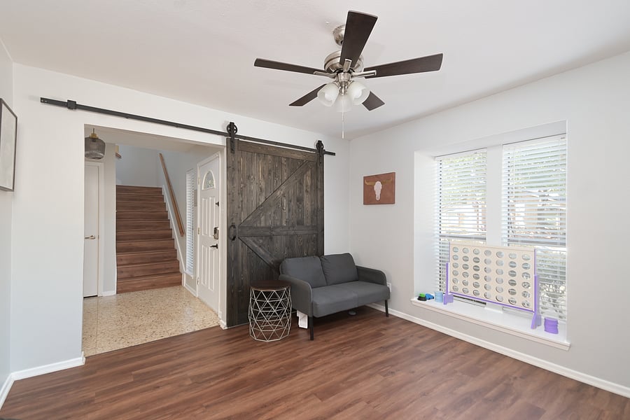 Furnished Finder property 1046443_1 photo 2