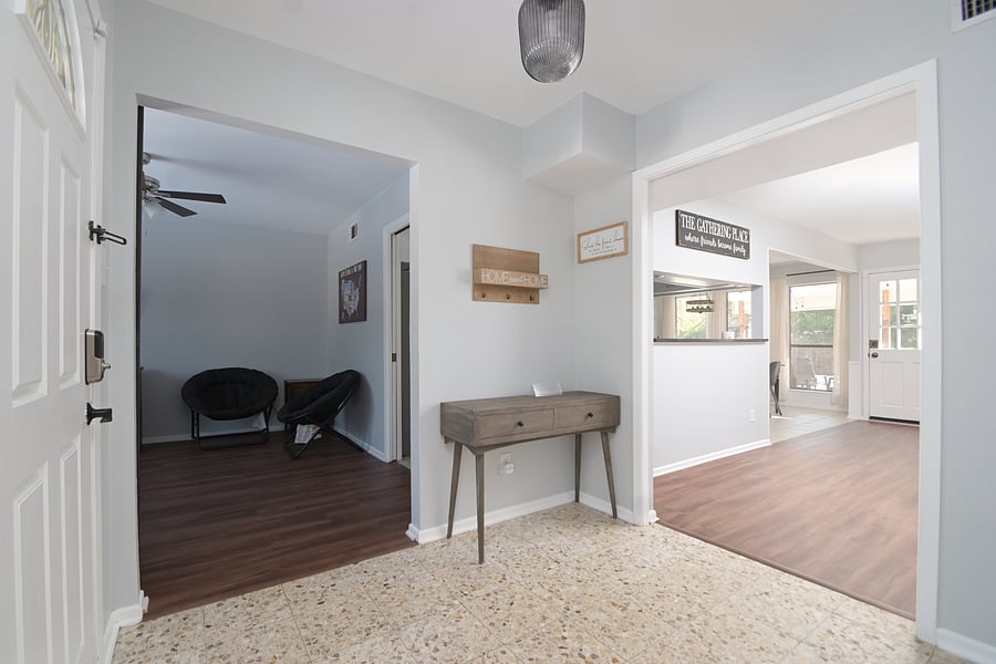Furnished Finder property 1046443_1 photo 3