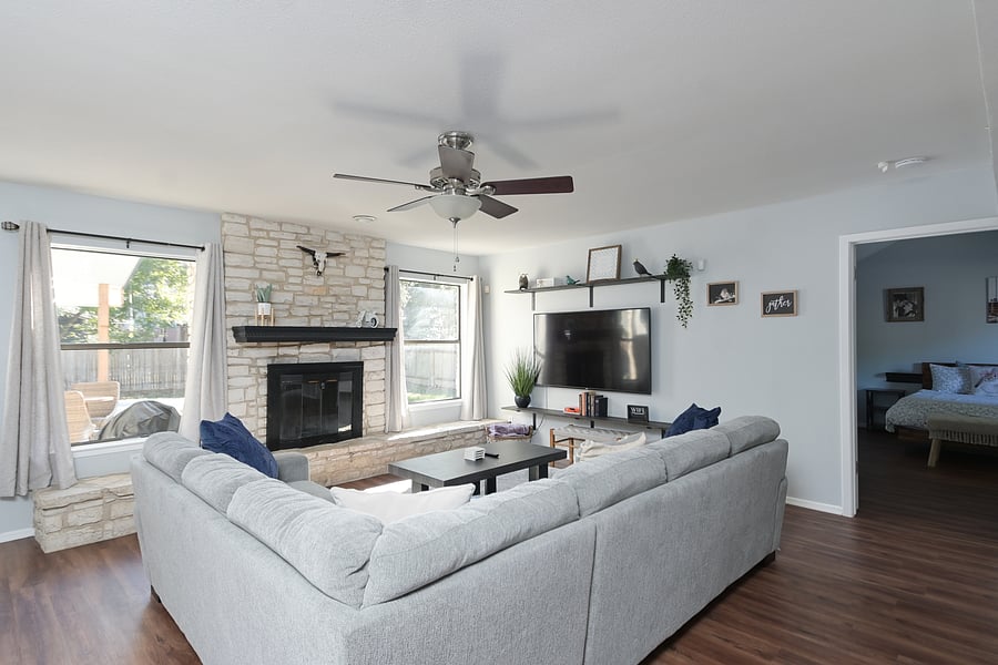 Furnished Finder property 1046443_1 photo 4