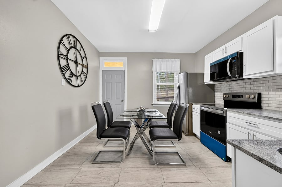 Furnished Finder property 1046471_1 photo 15
