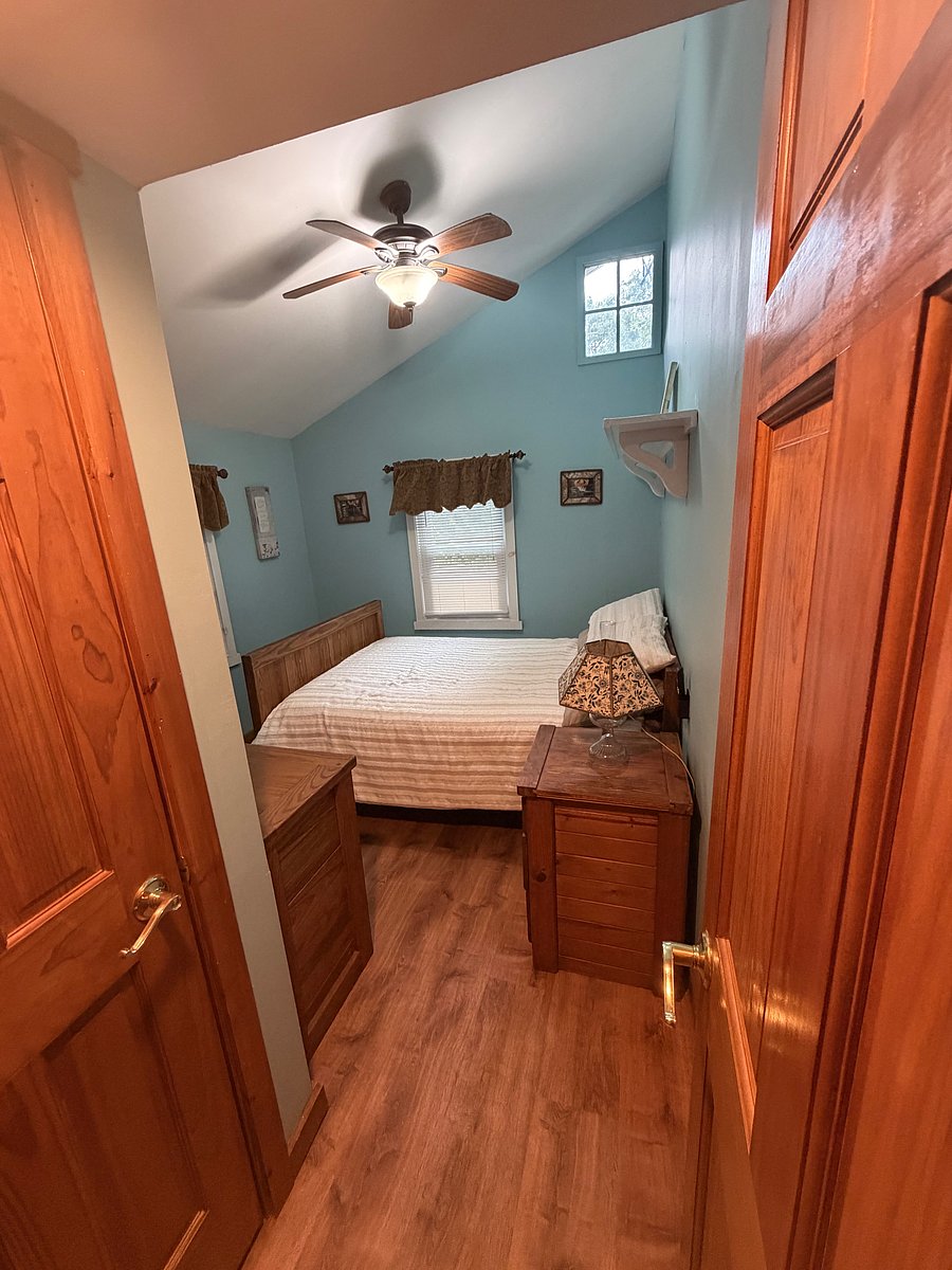Furnished Finder property 1046481_1 photo 15