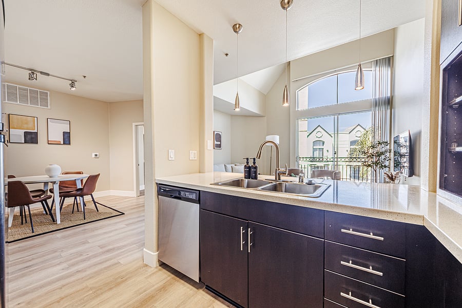 Furnished Finder property 1046482_1 photo 8