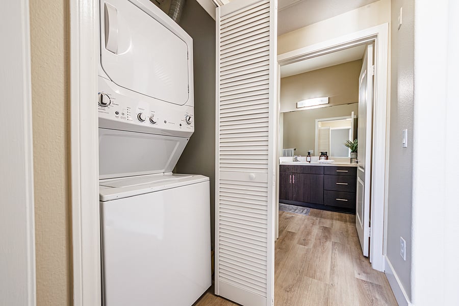 Furnished Finder property 1046482_1 photo 23