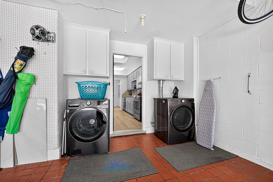 Full size washing dryer