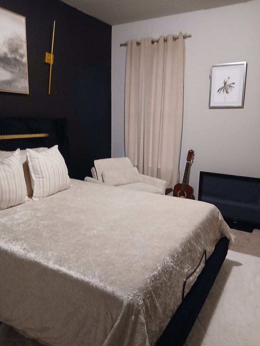 Furnished Finder property 1046493_1 photo 6