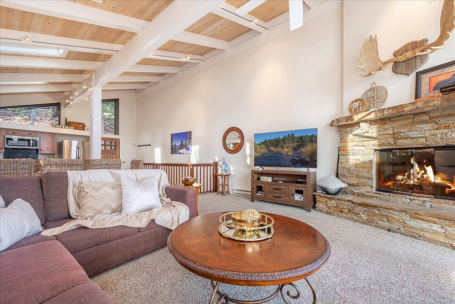 Furnished Finder property 1046508_1 photo 3