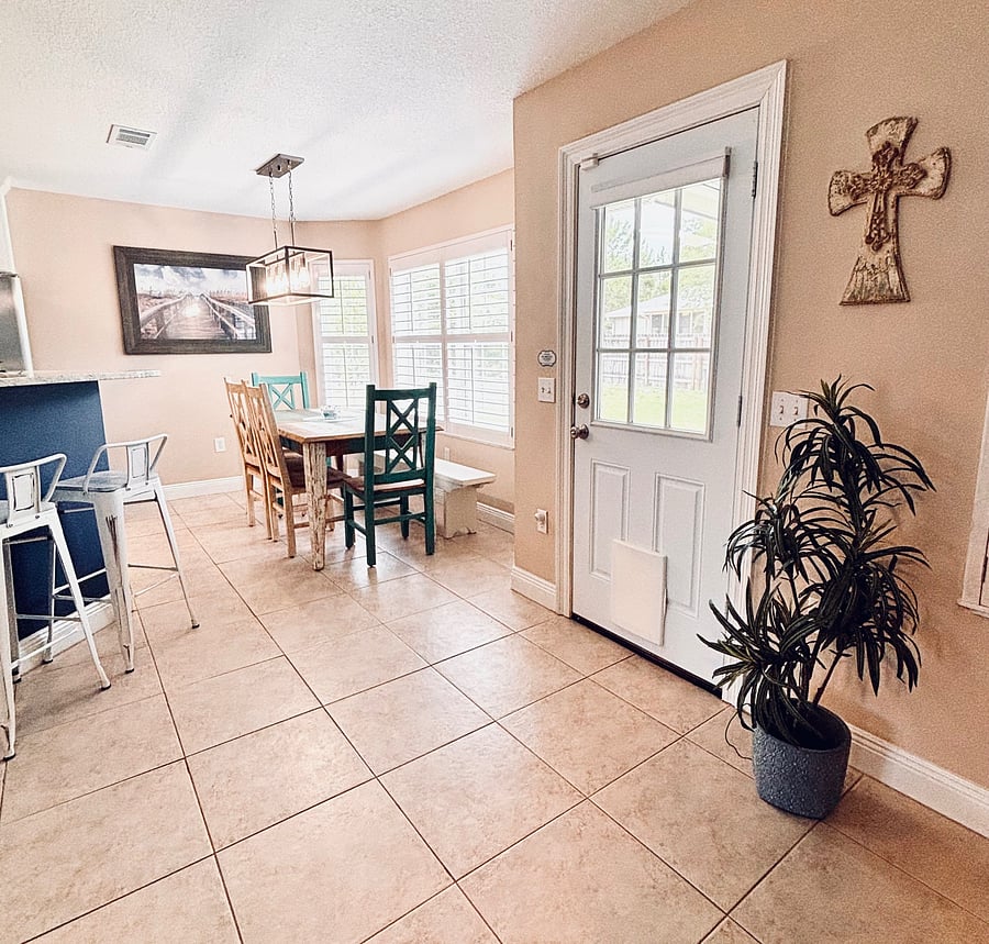 Furnished Finder property 1046529_1 photo 17