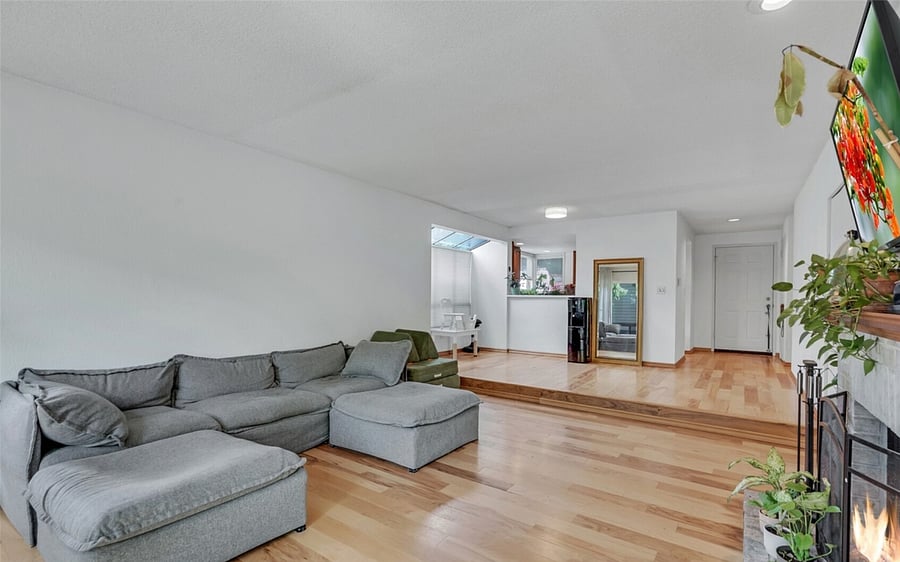 Furnished Finder property 1046536_1 photo 25
