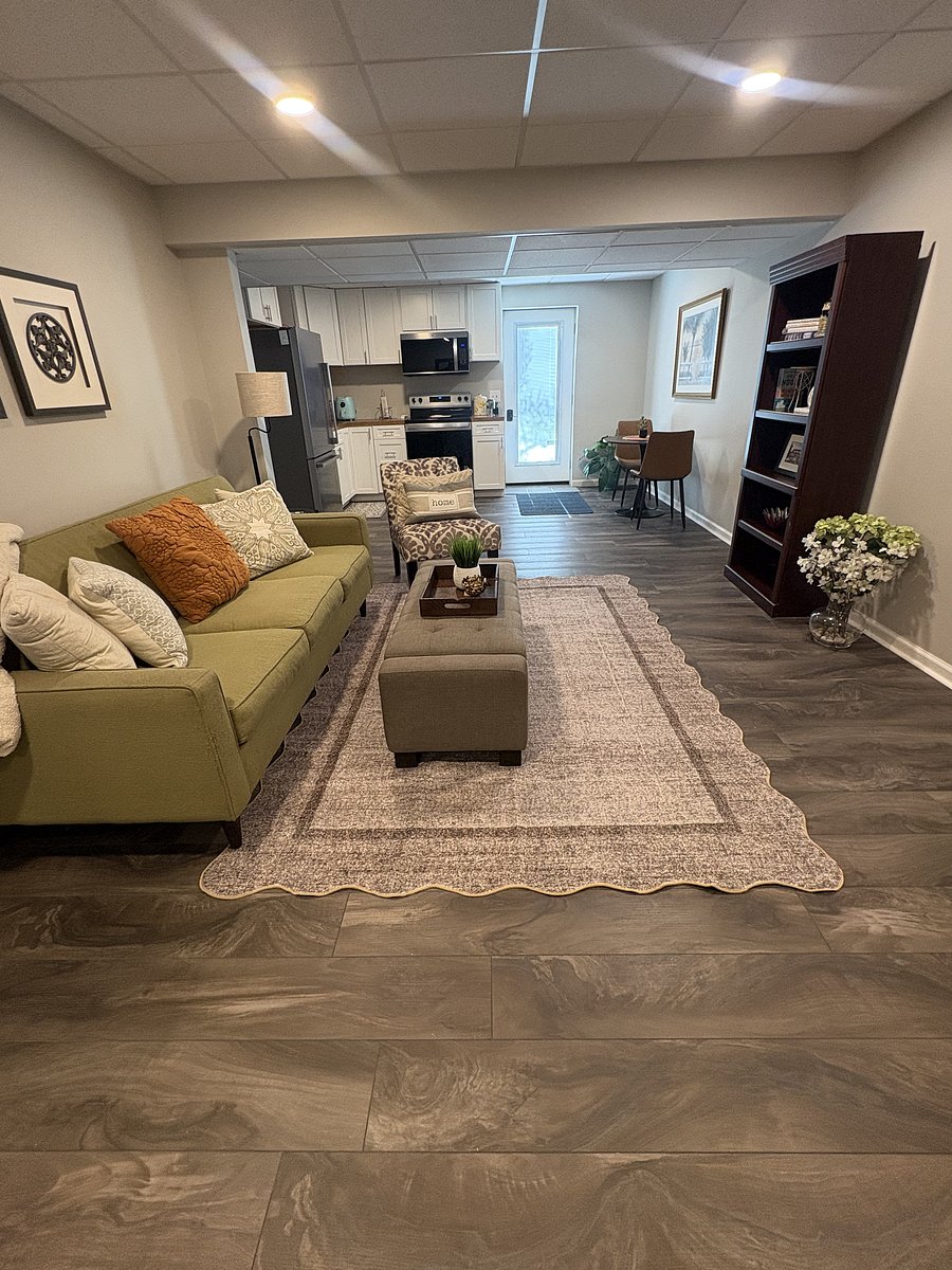 Furnished Finder property 1046541_1 photo 3
