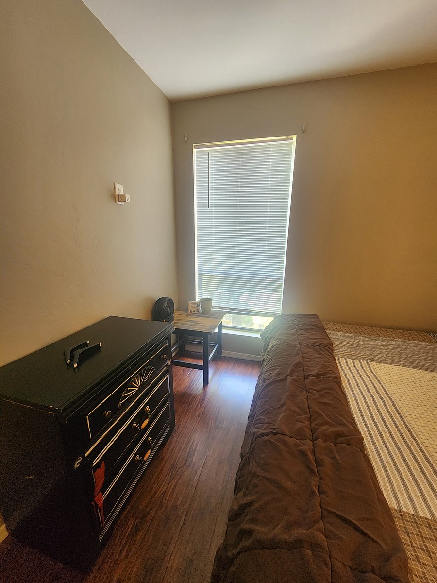 Furnished Finder property 1046547_1 photo 4