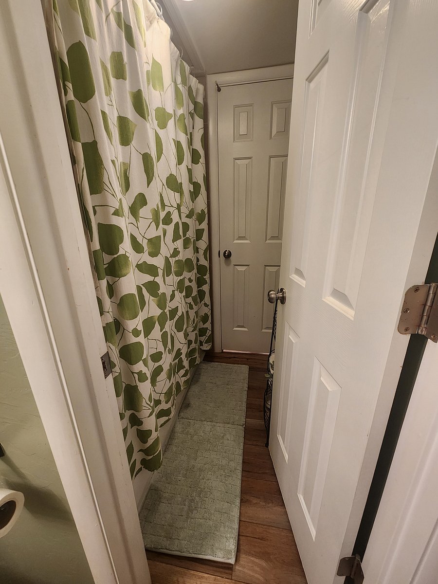 Furnished Finder property 1046547_1 photo 12