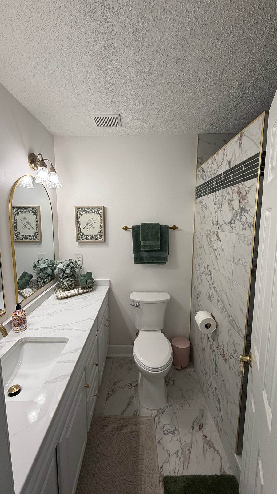 Furnished Finder property 1046549_1 photo 3
