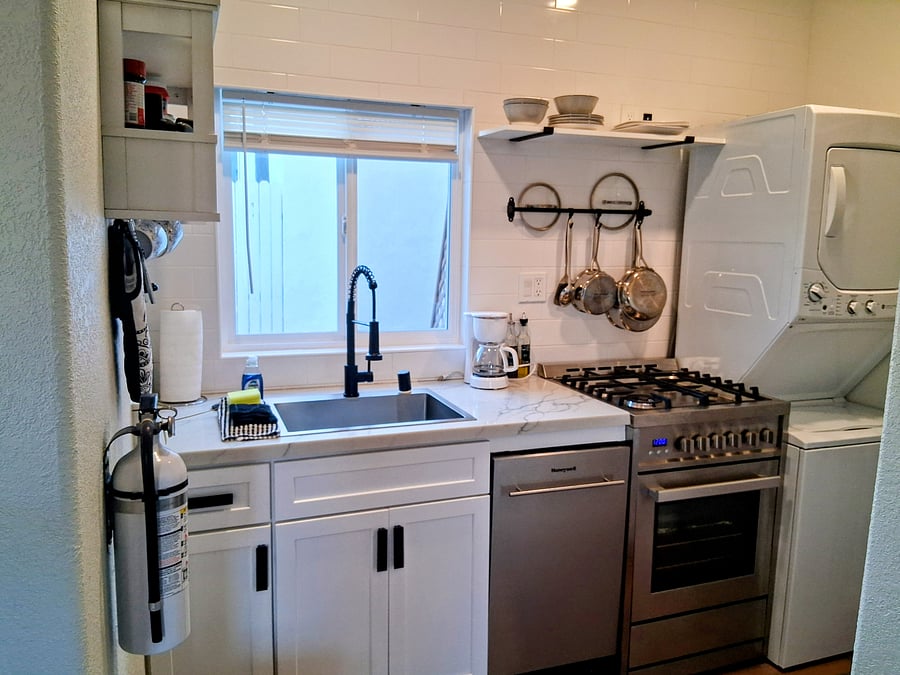 Furnished Finder property 1046554_1 photo 19