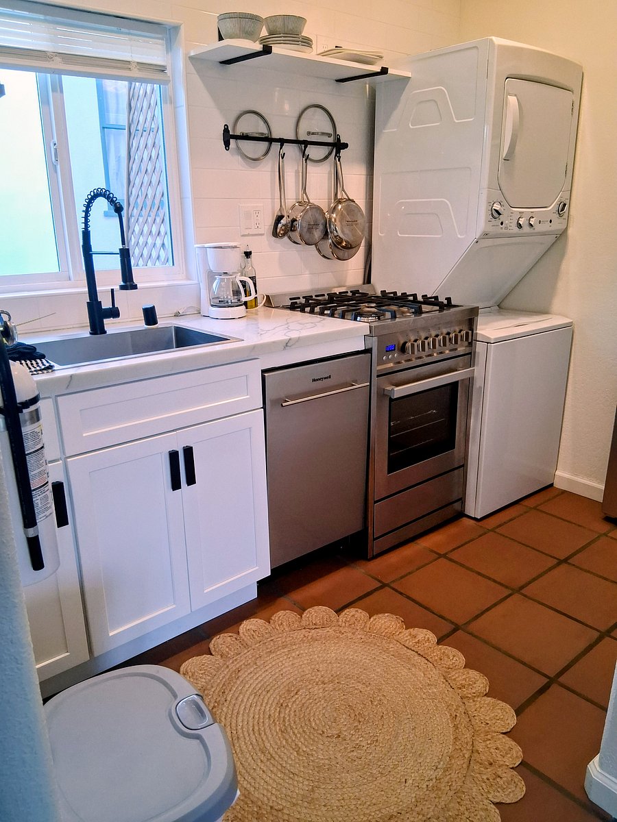 Furnished Finder property 1046554_1 photo 18