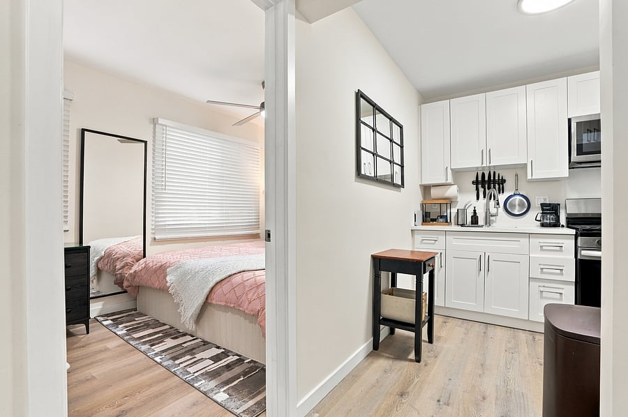 Furnished Finder property 1046570_1 photo 10