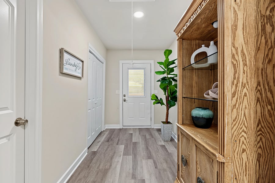 Furnished Finder property 1046590_1 photo 17