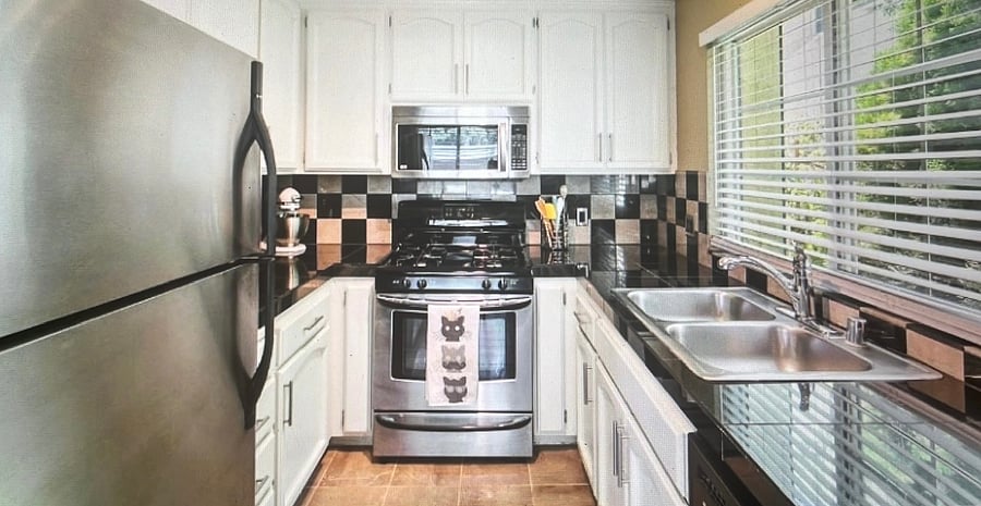 Furnished Finder property 1046592_1 photo 24