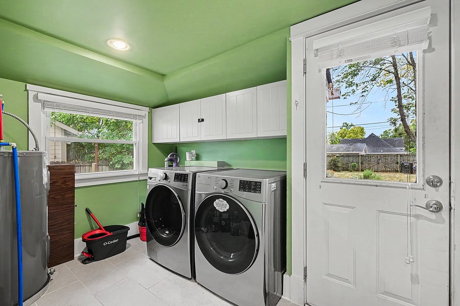 Furnished Finder property 1046593_1 photo 3