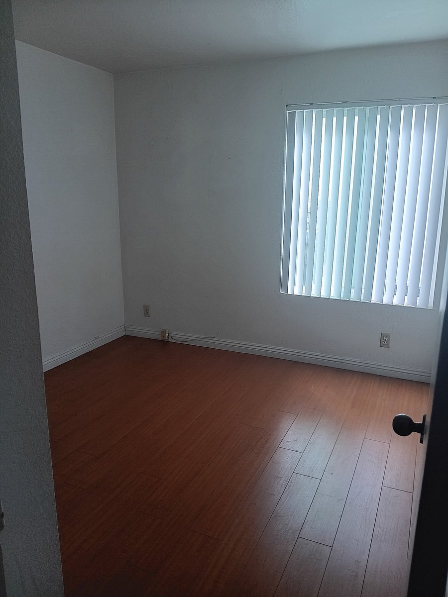 Furnished Finder property 1046619_1 photo 5