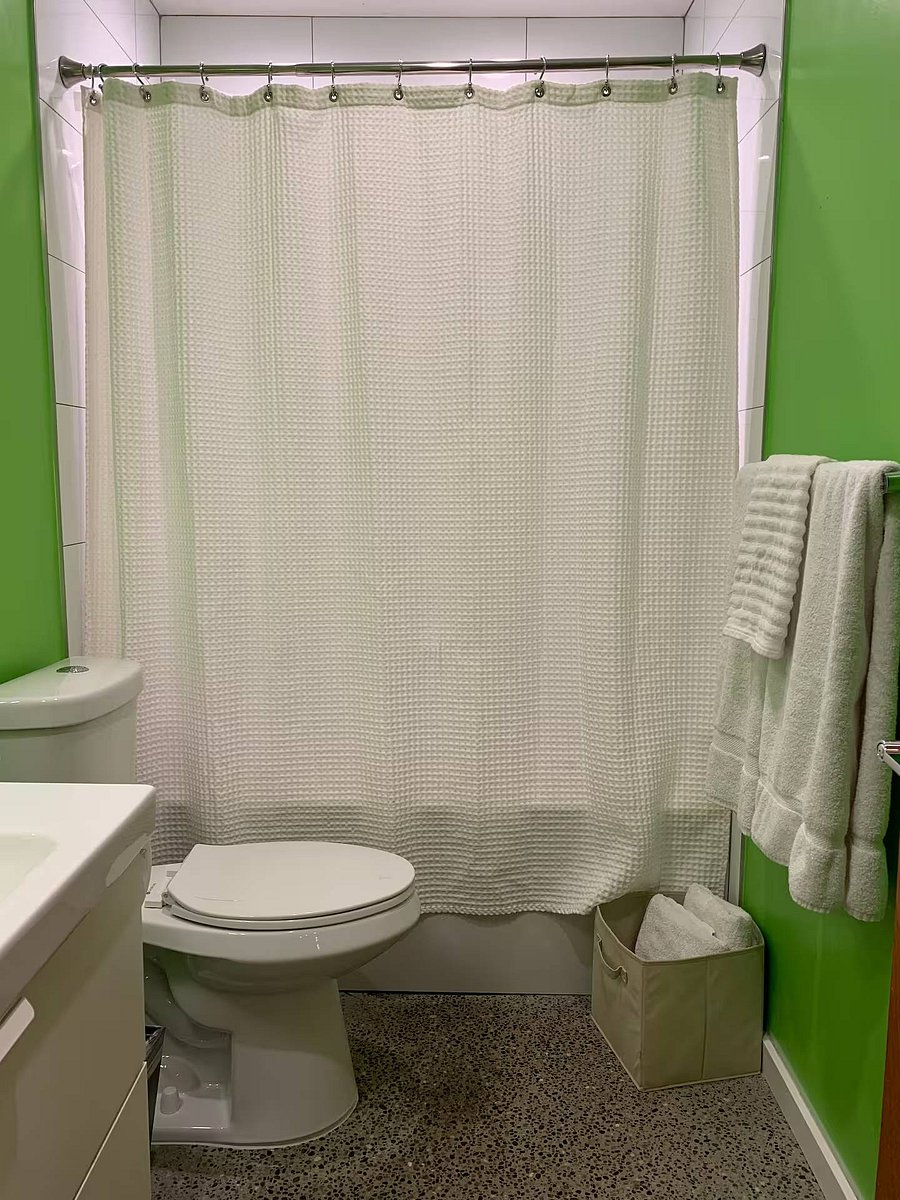Furnished Finder property 1046620_1 photo 9