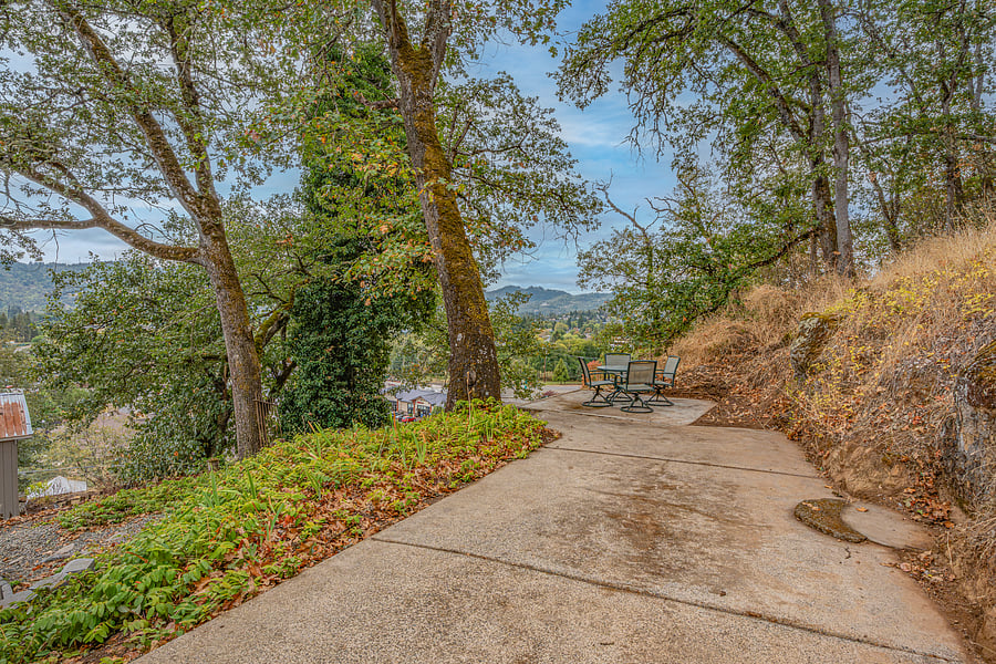 Furnished Finder property 1046635_1 photo 12