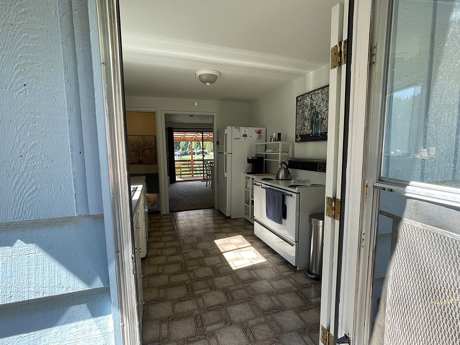Furnished Finder property 1046660_1 photo 13