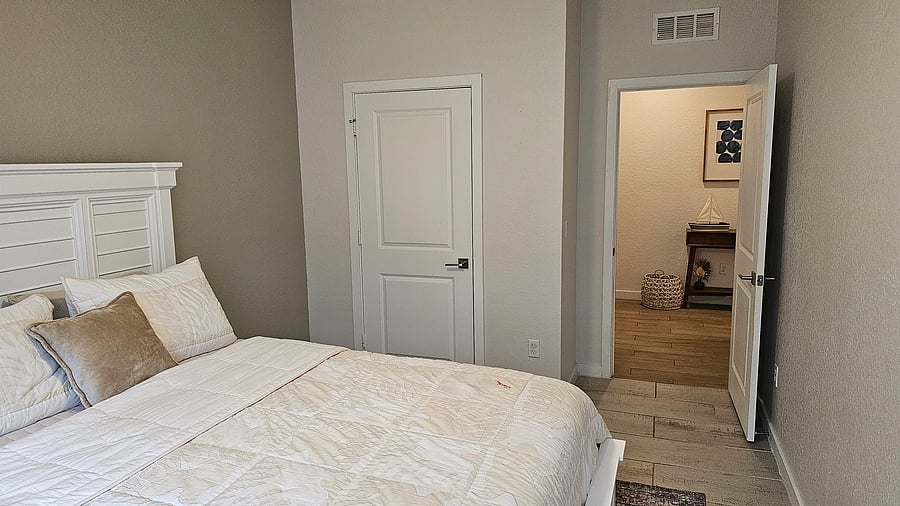 Furnished Finder property 1046661_1 photo 15