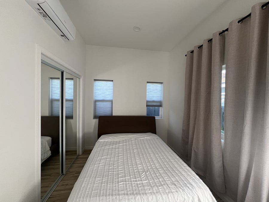 Furnished Finder property 1046662_1 photo 3