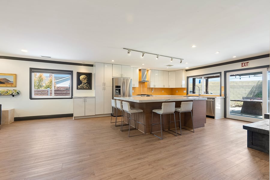 Furnished Finder property 1046671_1 photo 3