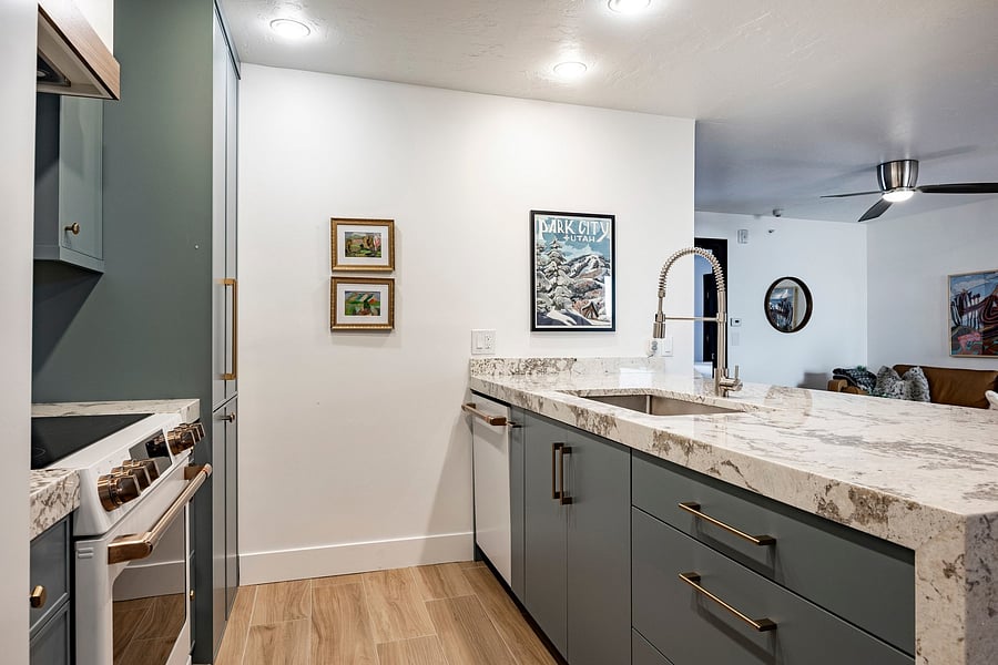 Furnished Finder property 1046686_1 photo 24